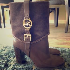 Brown Michael Kors Suede Booties 👢